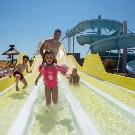 Camping Officiel Siblu Le Lac Des Reves Lattes Bagian luar foto