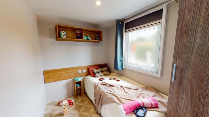 Camping Officiel Siblu Le Lac Des Reves Lattes Bagian luar foto